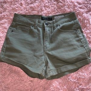 Calliste Green Aeropostale shorts